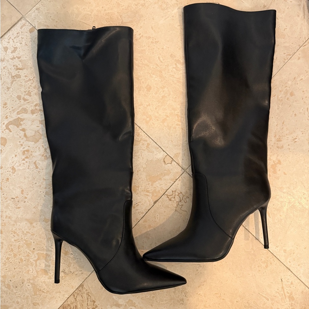 Black Pointed Toe Heeled Boots
